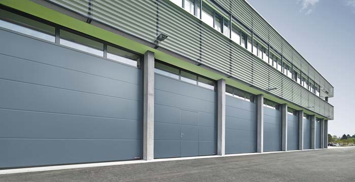 Industrial sectional doors